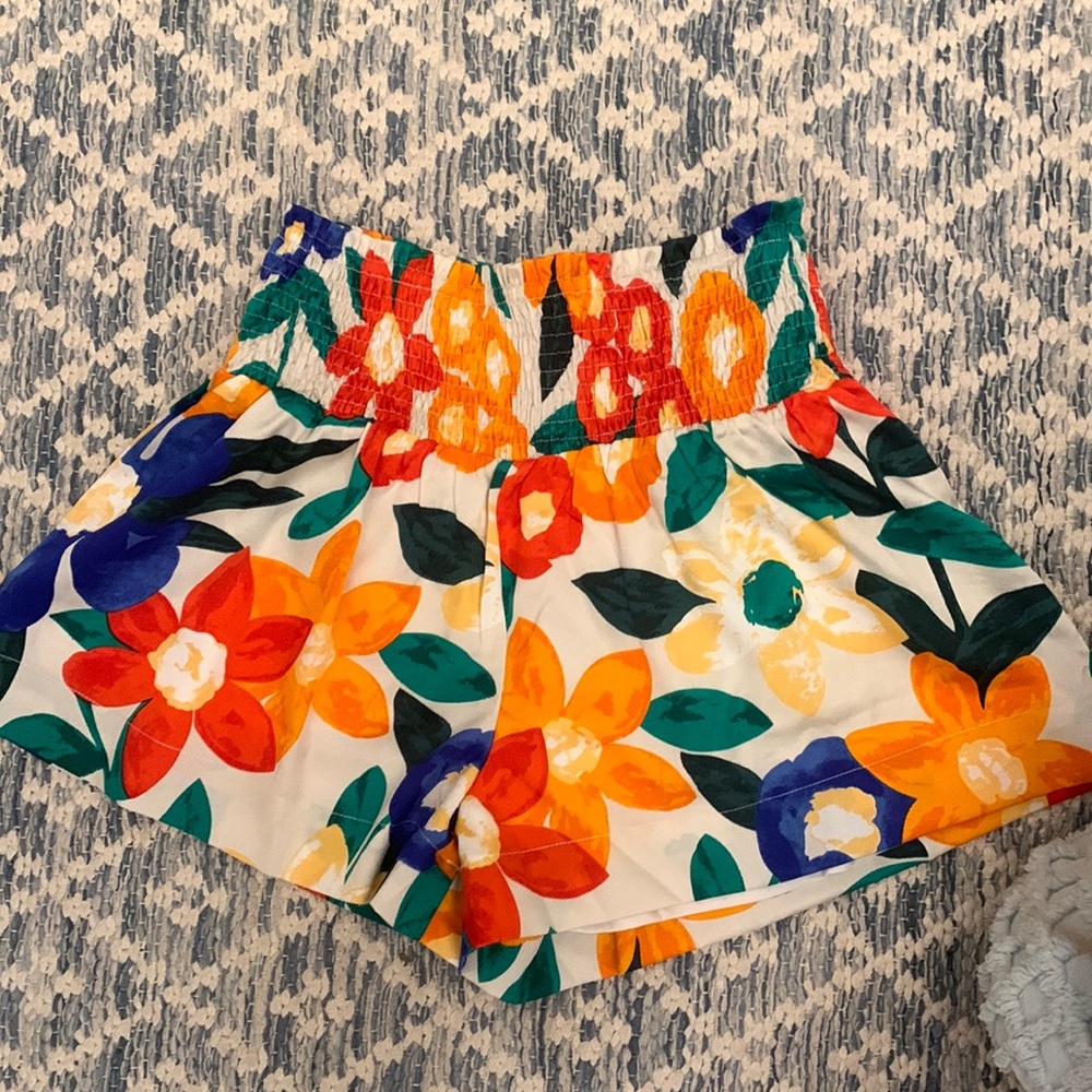 TCEC floral shorts